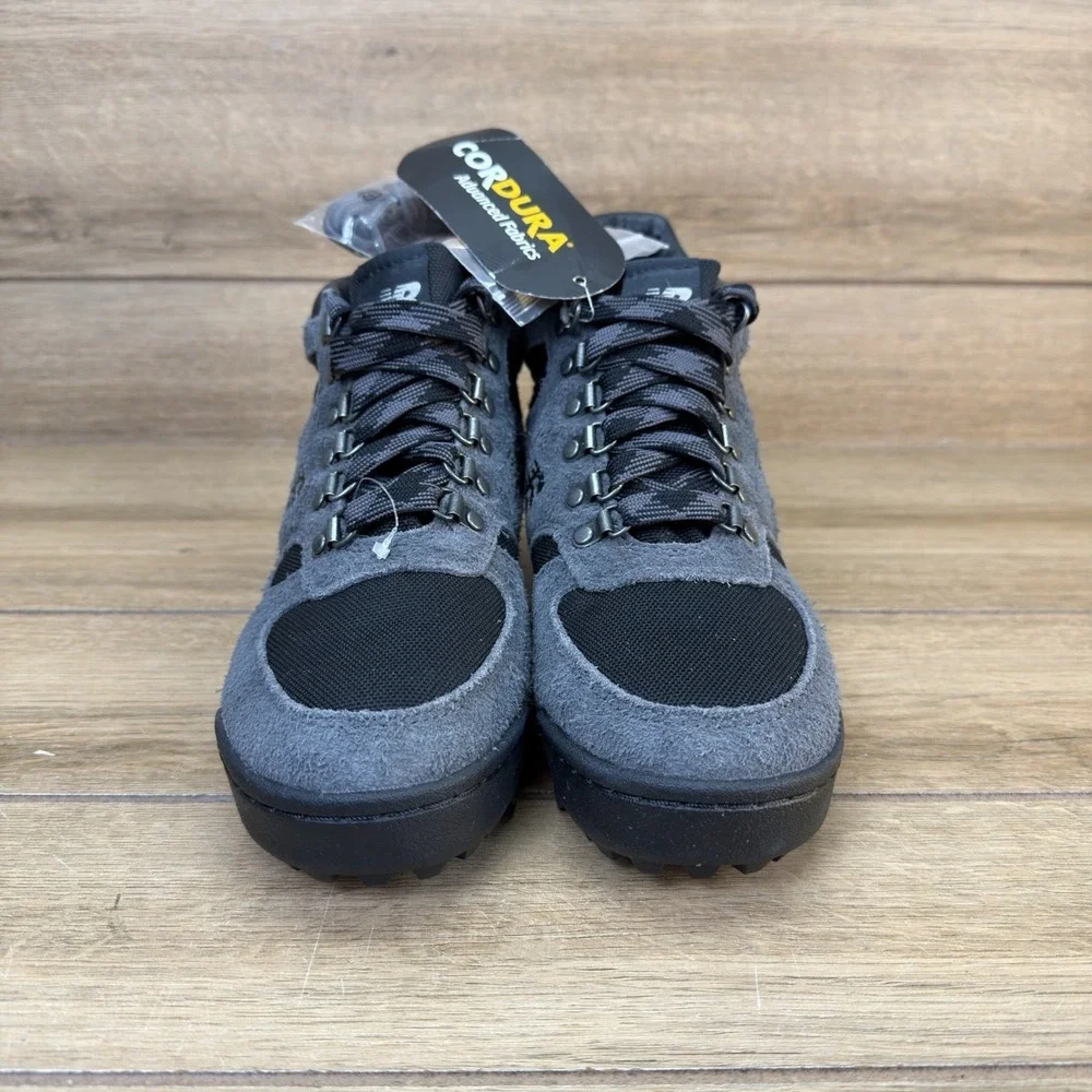 New Balance Rainier‎ Hiking Boots Shoes Magnet Black URAINECB Vibram Size 8
